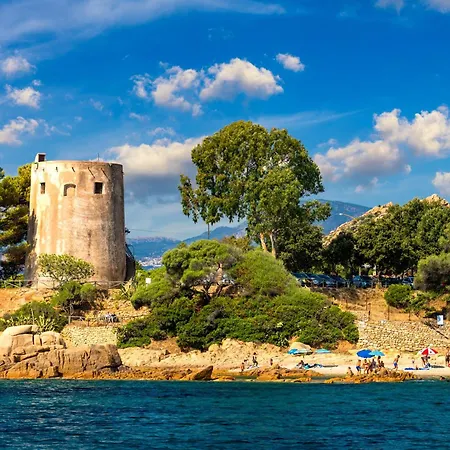 Beach Houses Daire Bari Sardo